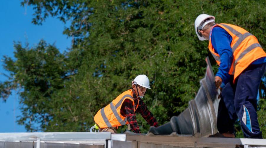 Expert top industrial roofings services in Spiritwood, ND